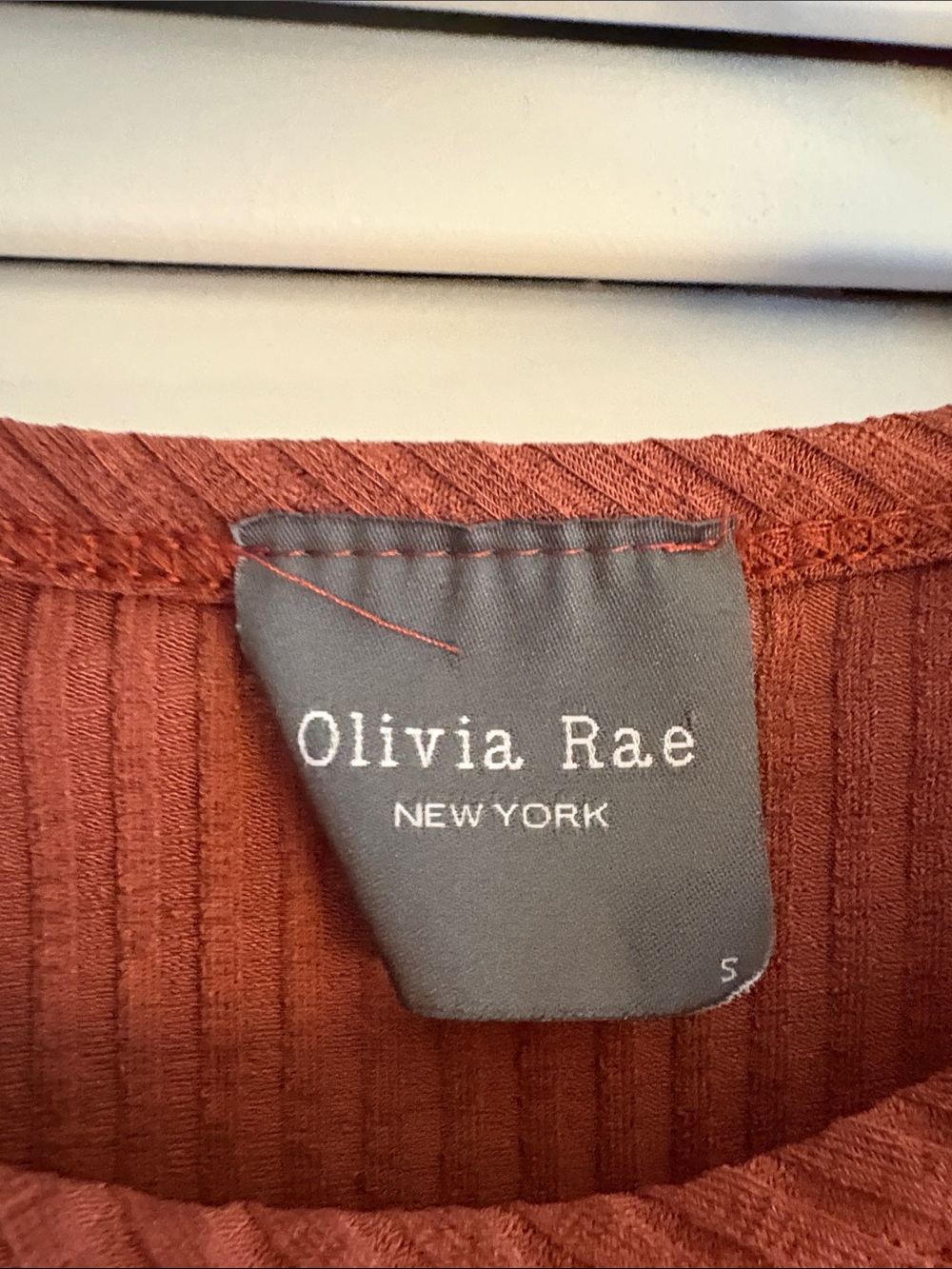 Olivia Rae Ribbed Pocket Tank in Rust - Picture 2 of 3